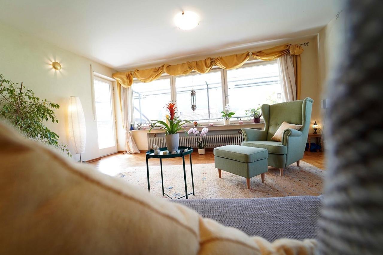 Ferienwohnung Im Haus Lotus Mit Grossem Balkon Und Garten Bad Urach Buitenkant foto