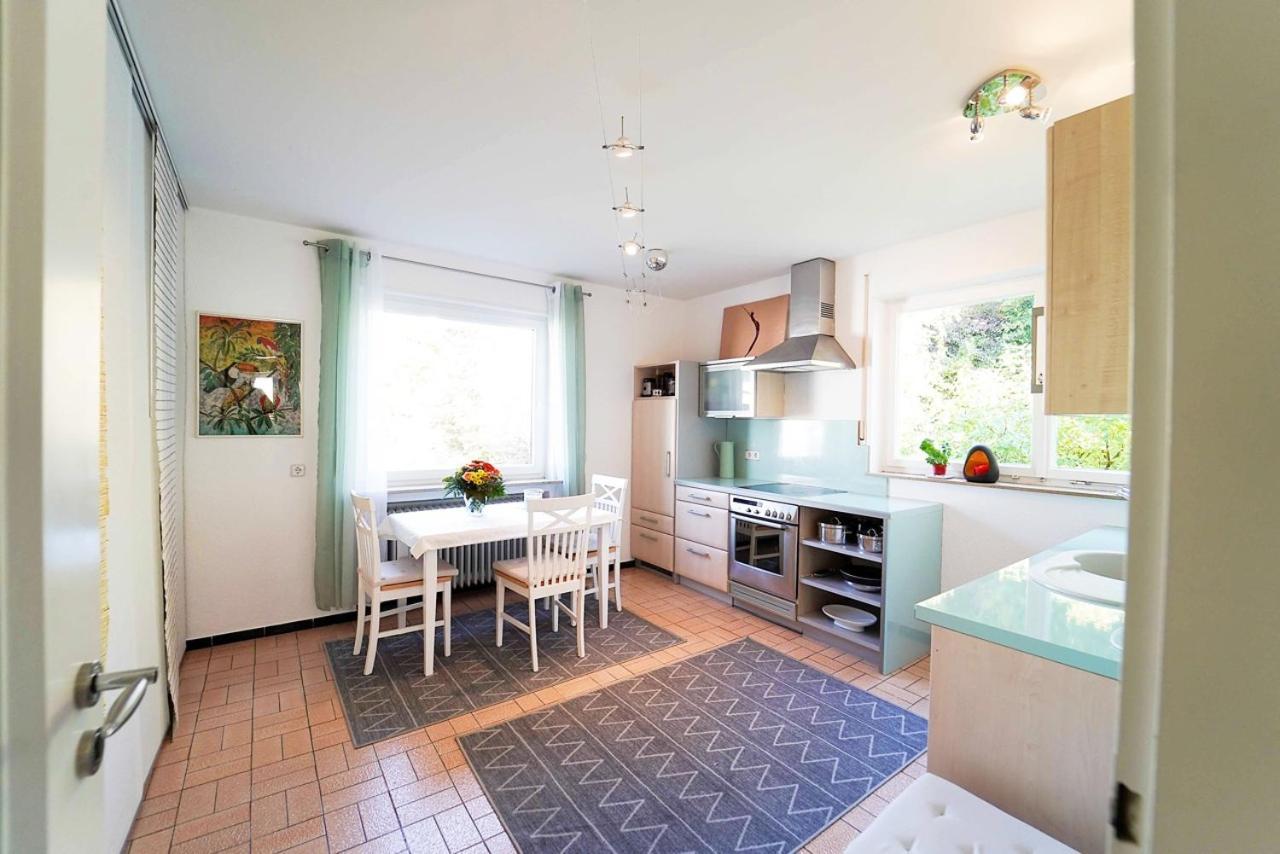 Ferienwohnung Im Haus Lotus Mit Grossem Balkon Und Garten Bad Urach Buitenkant foto