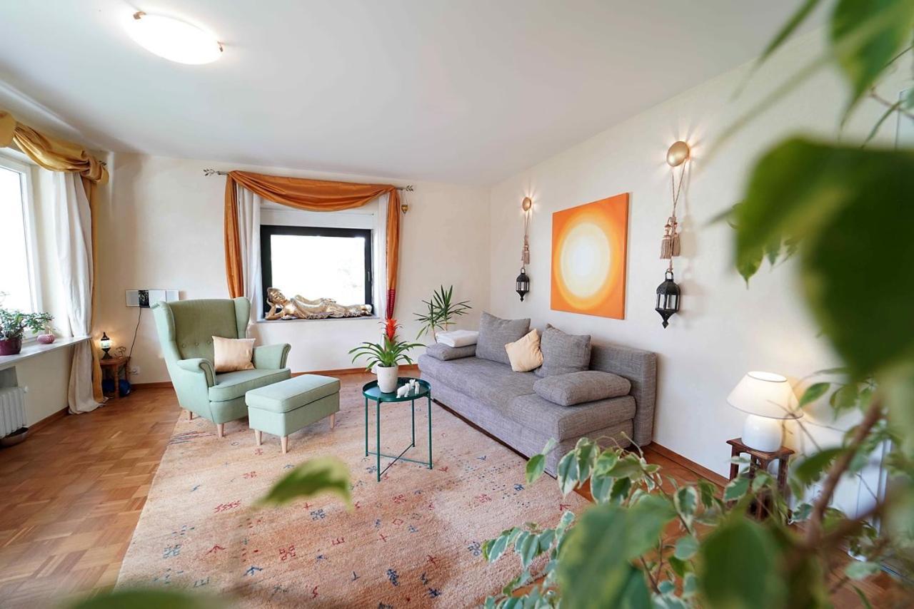 Ferienwohnung Im Haus Lotus Mit Grossem Balkon Und Garten Bad Urach Buitenkant foto